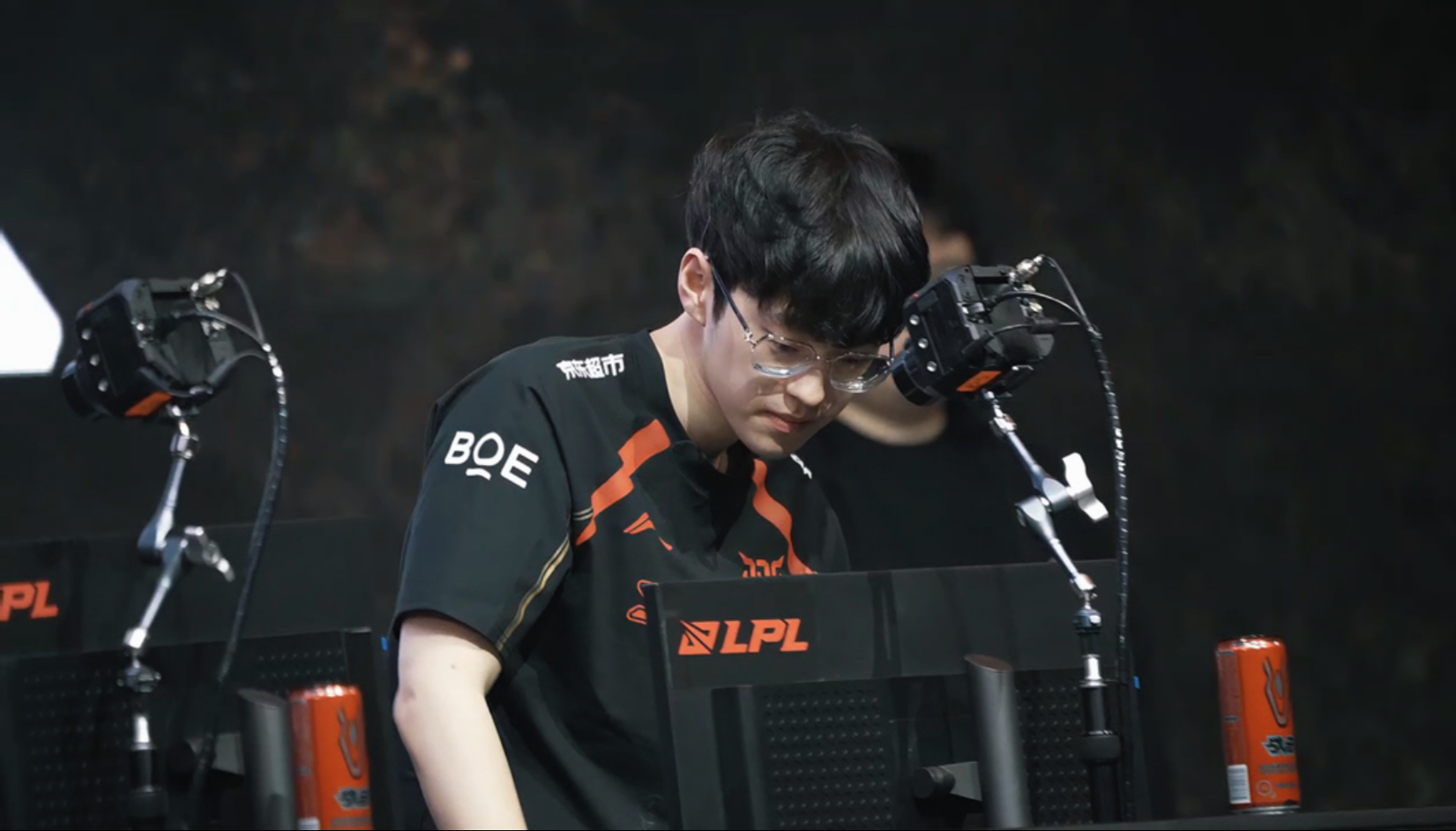 Scout意外战胜瑞士队，最后时刻胜出引爆全场！的简单介绍